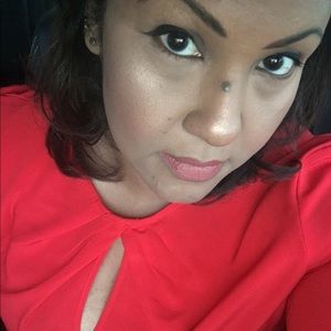 Meet your Posher, Laverne